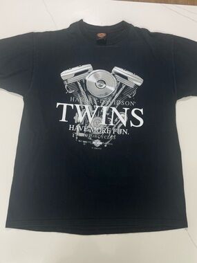 🏍️ Vintage Harley-Davidson “Twins Have More Fun” Tee (L)